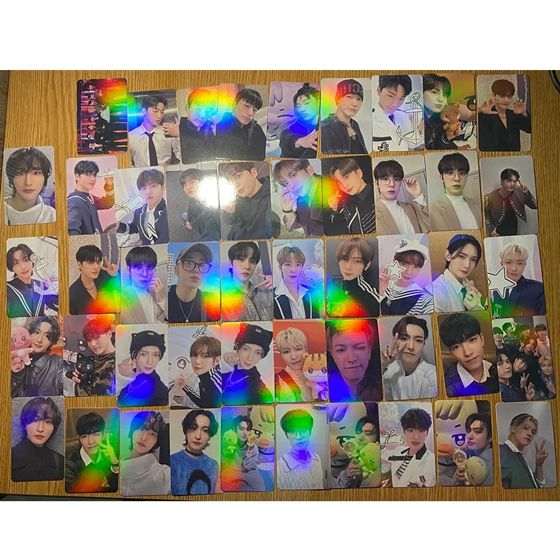 50pcs Kpop ATEEZ Holographic Photo Card